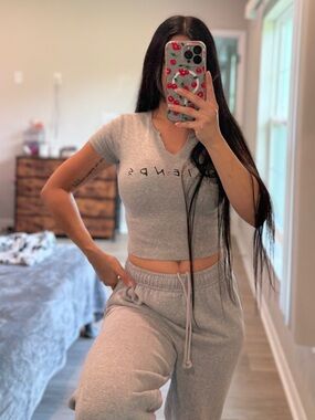 Friends Love Tribe Women's XS Heather Gray Embroidered Crop Top V-Notch Shirt